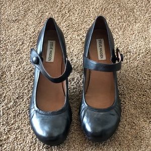 Steve Madden kitty heel Mary Jane shoe